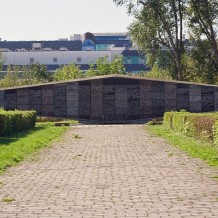 Cmentarz Żołnierzy Radzieckich na Skowroniej Górze