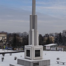 Pomnik Niepodległości Polski w Nawojowej Górze