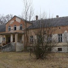 Dwór Potockich w Chlewicach 
