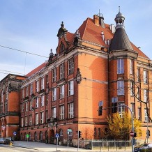 Budynek przy ul. Kazimierza Pułaskiego 10