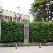 Obelisk Józefa Piłsudskiego w Otwocku
