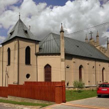 Kościół św. Krzyża i św. Mateusza w Borkowicach