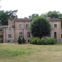Pałac w Kadzewie