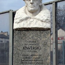 Popiersie generała Jana Kiwerskiego