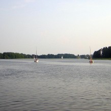 Jezioro Jeziorak w Jażdżówkach.