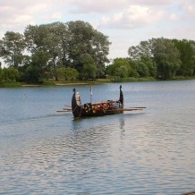 łódź wikingów na jeziorze Gopło