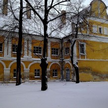 Renesansowy zamek w Białej.