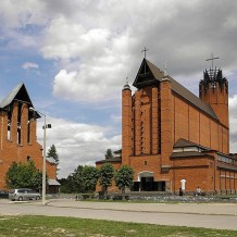 Kościół NMP Królowej Polski w Pionkach 