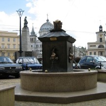 Fontanna na placu Wolności w Łodzi