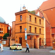 Budynek Orbitarium w Toruniu