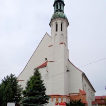 Kościół Podwyższenia Krzyża Świętego w Żarach