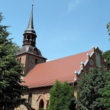 kościół z XIII wieku w Korytowie pod wezwaniem św. Stanisława Kostki