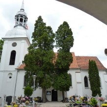 Kościół św Mikołaja, Stanisława i Jana Chrzciciela.
