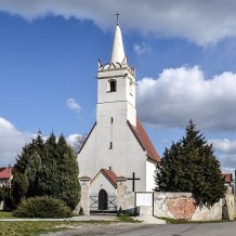 Kościół Trójcy Świętej w Buszycach