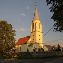 Kościół Trójcy Świętej w Graczach