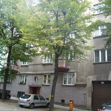 Kamienica przy ulicy Koszarowej 5 w Katowicach