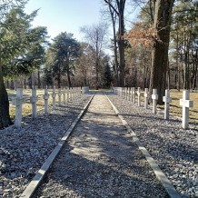 Cmentarz wojenny w Łukowie