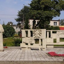 Pomnik Stefana Żeromskiego w Iławie