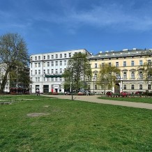 Plac Jana Henryka Dąbrowskiego w Warszawie
