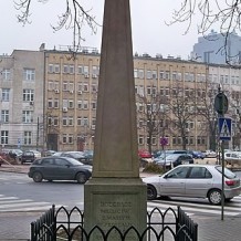 Obelisk przy ulicy Lindleya