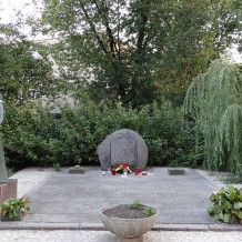 Pomnik żołnierzy AK poległych w ataku na D Gdański