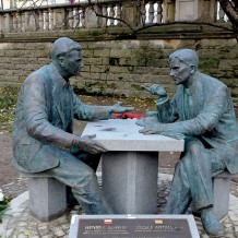 Pomnik Henryka Sławika i Józsefa Antalla 