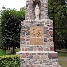 Pomnik żołnierzy napoleońskich w Kozłówce