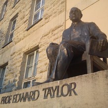 Pomnik Edwarda Taylora i Zbigniewa Zakrzewskiego
