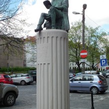Pomnik Klemensa Janickiego w Poznaniu
