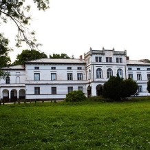 Pałac Czarneckich w Rusko