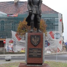 Pomnik Marszałka Józefa Piłsudskiego w Kutnie