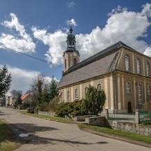 Kościół św. Trójcy w Paszowicach