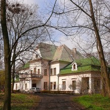 Pałac w Łysołajach