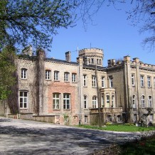 Pałac w Kawęczynie