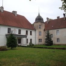 Pałac w Charbrowie