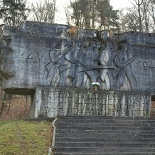 Pomnik ku czci poległych partyzantów w Rąblowie