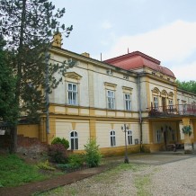Pałac Starzeńskich i Ostaszewskich w Grabownicy