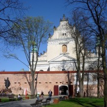 Plac Jana Pawła II w Leżajsku