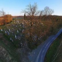 Stary Cmentarz w Bączalu Dolnym