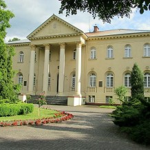 Pałac biskupi w Pelplinie