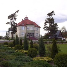 Pałac w Zalesiu