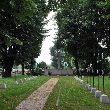 Cmentarz wojenny nr 327 – Niepołomice