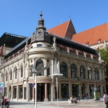 Gmach hotelu Monopol we Wrocławiu