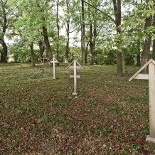 Cmentarz parafialny i wojenny w Goszczy