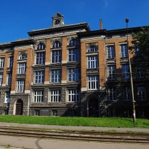 Gmach dawnego Liceum im. Stanisława Staszica 