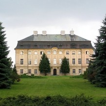 Pałac biskupi w Ciążeniu.