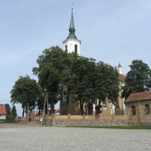 kościół parafialny p.w. Zwiastowania NMP.