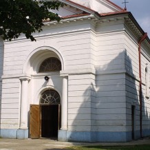Kościół św. Stanisława w Płoniawach-Bramurze