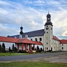 Kościół i klasztor pw. Zwiastowania NMP