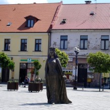 Pomnik Królowej Jadwigi w Inowrocławiu